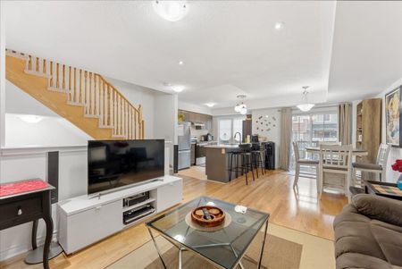 For Lease - 37 Mappin Way, Whitby, Ontario - Photo 5