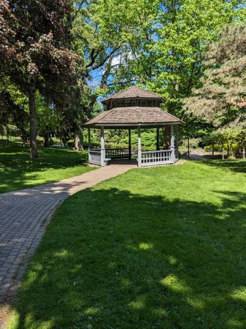 For Lease - 534 Midland Avenue, Toronto, Ontario - Photo 3