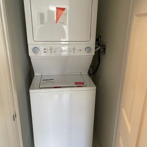 For Lease - 2791 Eglinton Avenue Unit# 541, Toronto, Ontario - Photo 3