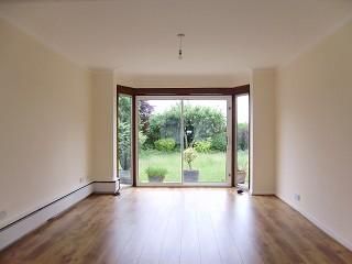 3 bedroom detached house to rent - Photo 5