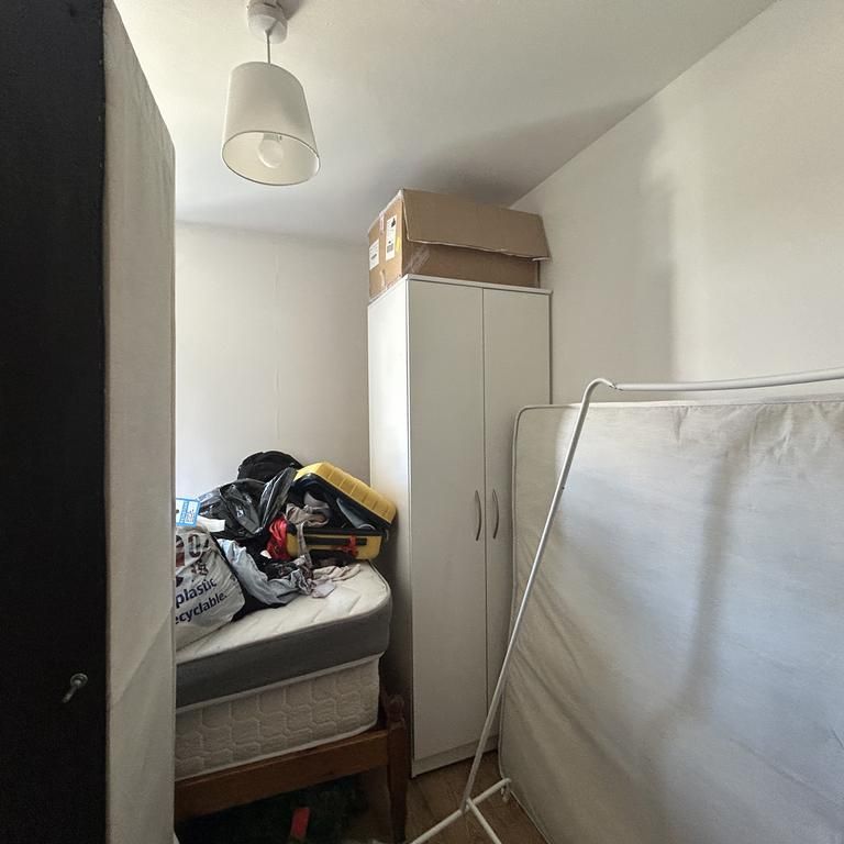 5 bedroom property to rent - Photo 1