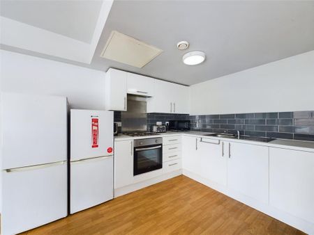 1 bedroom property to rent - Photo 2