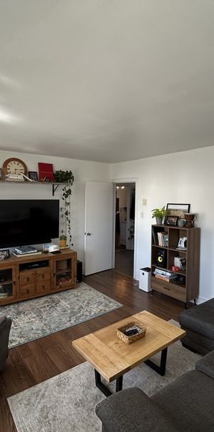 2 Chambres, Semi Meublé - Photo 1