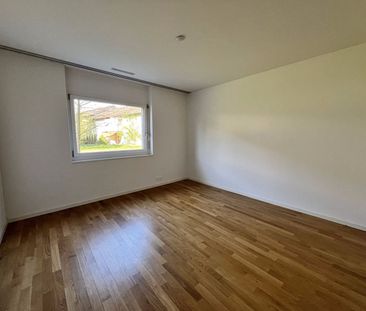 Schöne 4.5-Zimmerwohnung im Erdgeschoss zu vermieten - Photo 4