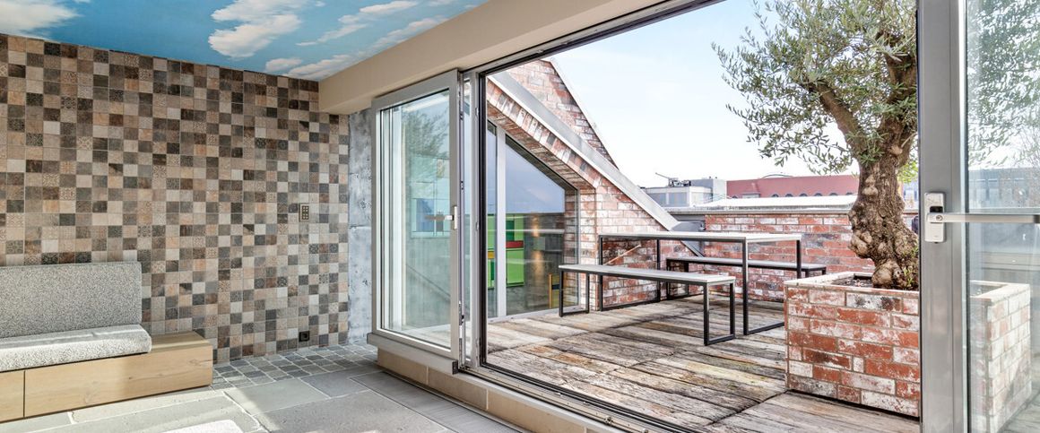 WOHNEN direkt am KUDAMM: 4,5-Zi. auf 3 Ebenen, 187 m² DACHTERRASSE - LUXUS PUR inkl. Kunstsammlung - Foto 1