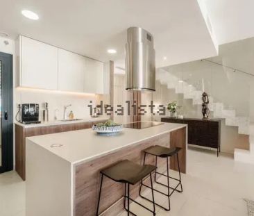 Alquiler de chalet adosado en Urbanización el Rodeo - Photo 5