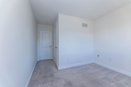 For Lease - 764 Linden Drive, Cambridge, Ontario - Photo 5