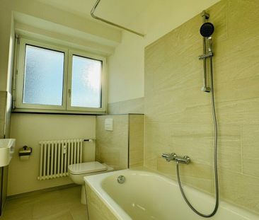 Komplett renovierte 3-Zimmer-Wohnung mit Balkon und Keller, 1. Ober... - Photo 6