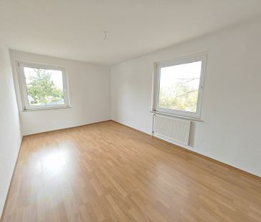 Schöne 3 Zimmer-Wohnung mit EBK in Wathlingen! (AK-1020-168) - Photo 3