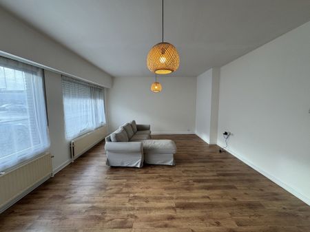 2 slaapkamerappartement met tuin gelegen te Willebroek - Photo 2