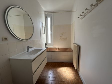 Appartement RUE MAUCROIX - Photo 2