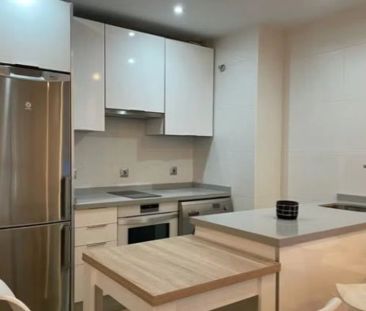 Alquiler de piso en Calle Trinidad - Photo 6