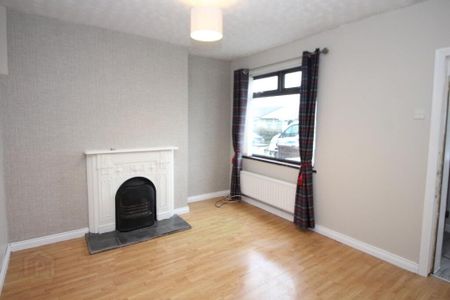 16 Fairymount Terrace Taylors Avenue, Carrickfergus, BT38 7HN - Photo 2