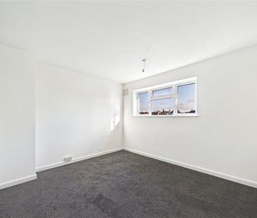 Beachs Drive, Chelmsford, Essex, CM1 2NJ - Photo 5