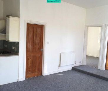 2 bedroom flat to rent - Photo 5