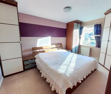 2 bedroom semi-detached house to rent - Photo 5