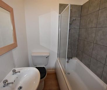 2 Bedroom Apartment To Let - Photo 3