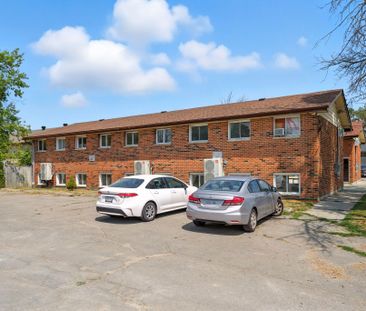 For Lease - 88 Mary Street Unit# 2, Kawartha Lakes, Ontario - Photo 1