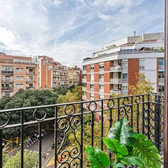 Carrer del Comte Borrell, Barcelona, Catalonia 08015 - Photo 1