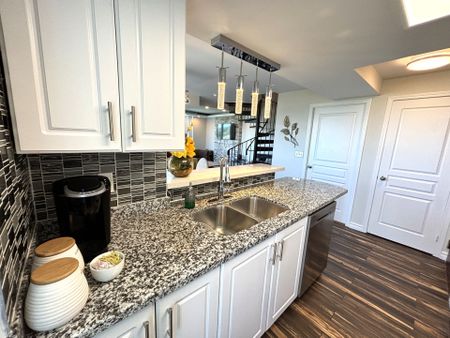 For Lease - 2585 Erin Centre Boulevard Unit# 809, Mississauga, Ontario - Photo 4