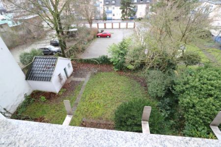 DG - gemütliche 2-Zimmer Wohnung in Mehrfamilienhaus (8 Parteien) mit Gemeinschaftsgarten - Foto 4