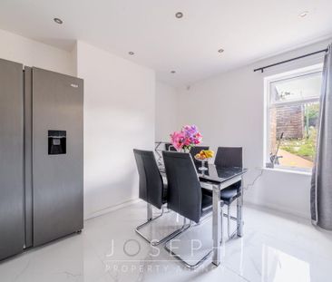 1 bedroom in a house share to rent - Photo 6