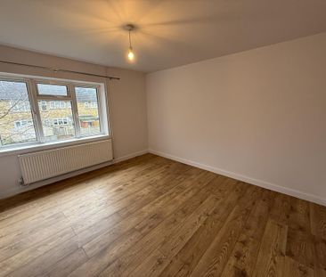 2 bedroom maisonette to rent - Photo 4