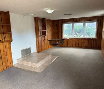 For Lease - 13576 Coleraine Drive, Caledon, Ontario - Photo 2