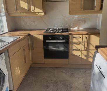4 bedroom detached house to rent - Photo 6
