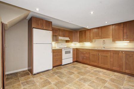 For Lease - 29 Savage Drive Unit# A, Stittsville - Munster - Richmond, Ontario - Photo 4