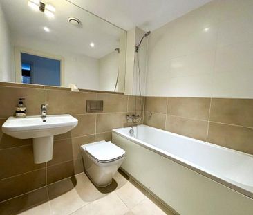 2 bedroom apartment to rent - Photo 4