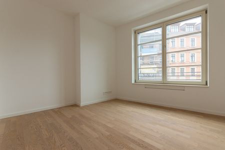 ** Moderne 3,5 Zimmer-Wohnung | Arbeitsbereich | 2 Balkone | Parkett | offene Küche | Stellplatz ** - Foto 2