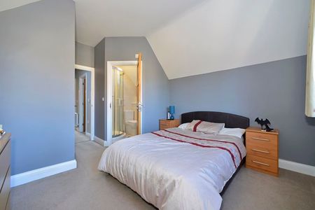 Langborough Court, Godalming - 2 bedrooms Property for lettings - Seymours - Photo 5