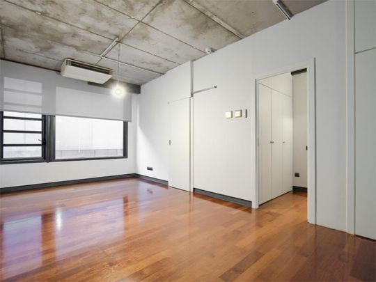 Piso de alquiler en Carretera de Fuencarral, 14, Zona Industrial - Photo 1