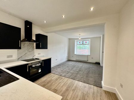 3 bedroom terraced house to rent - Photo 4