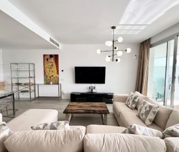 3 Bedroom Townhouse For Rent in Cancelada, Málaga - Photo 6