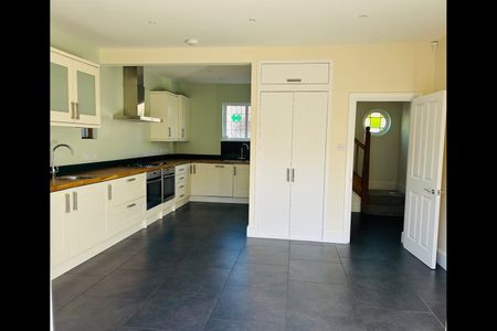 5 Bed Semi-Detached House, Holmesdale Avenue, SW14 - Photo 5