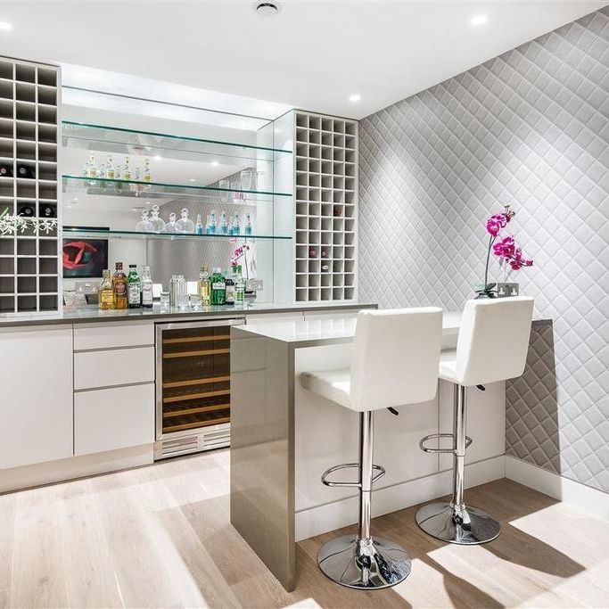 4 bedroom terraced house to rent - Photo 1