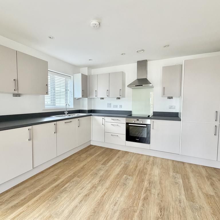 2 bedroom apartment to rent - Photo 1