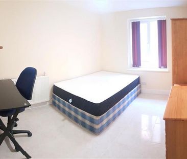 7 bedroom house to rent - Photo 3