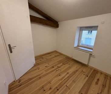 Joli F3 en duplex de 46m2 avec TERRASSE et GARAGE à louer Mornand-e... - Photo 6