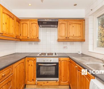 2 bedroom maisonette to rent - Photo 2