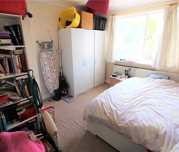 2 Bedroom Flat / Apartment - Gudge Heath Lane, Fareham - Photo 1