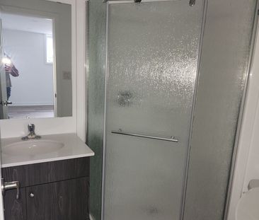 For Lease - 4263 Fourth Avenue Unit# 814, Niagara Falls, Ontario - Photo 4
