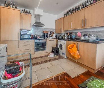 1 bedroom flat to rent - Photo 4