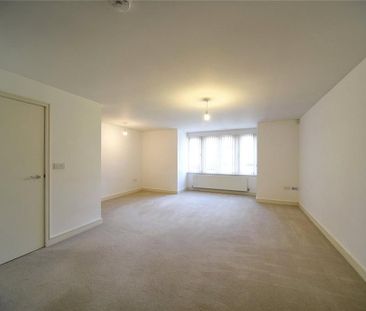 3 bedroom apartment to rent - Photo 1