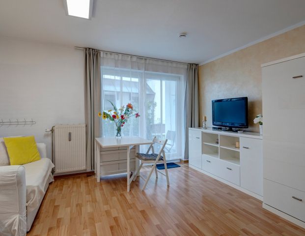 Apartment for rent with south-facing terrace in Feldmoching - Photo 1