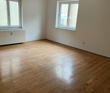 Zentrale und ruhige 2-Zimmer-Wohnung im Herzen von Graz! - Photo 2