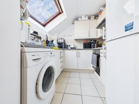 Bankside Close, Isleworth, Middlesex, TW7 - Photo 4