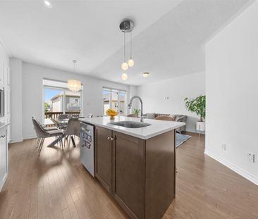 For Lease - 446 Meadowbreeze Drive, Kanata, Ontario - Photo 1